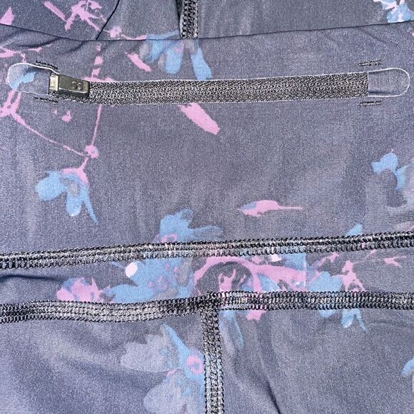 Sweaty Betty Zero Gravity Running Leggings - Picture 6 of 7